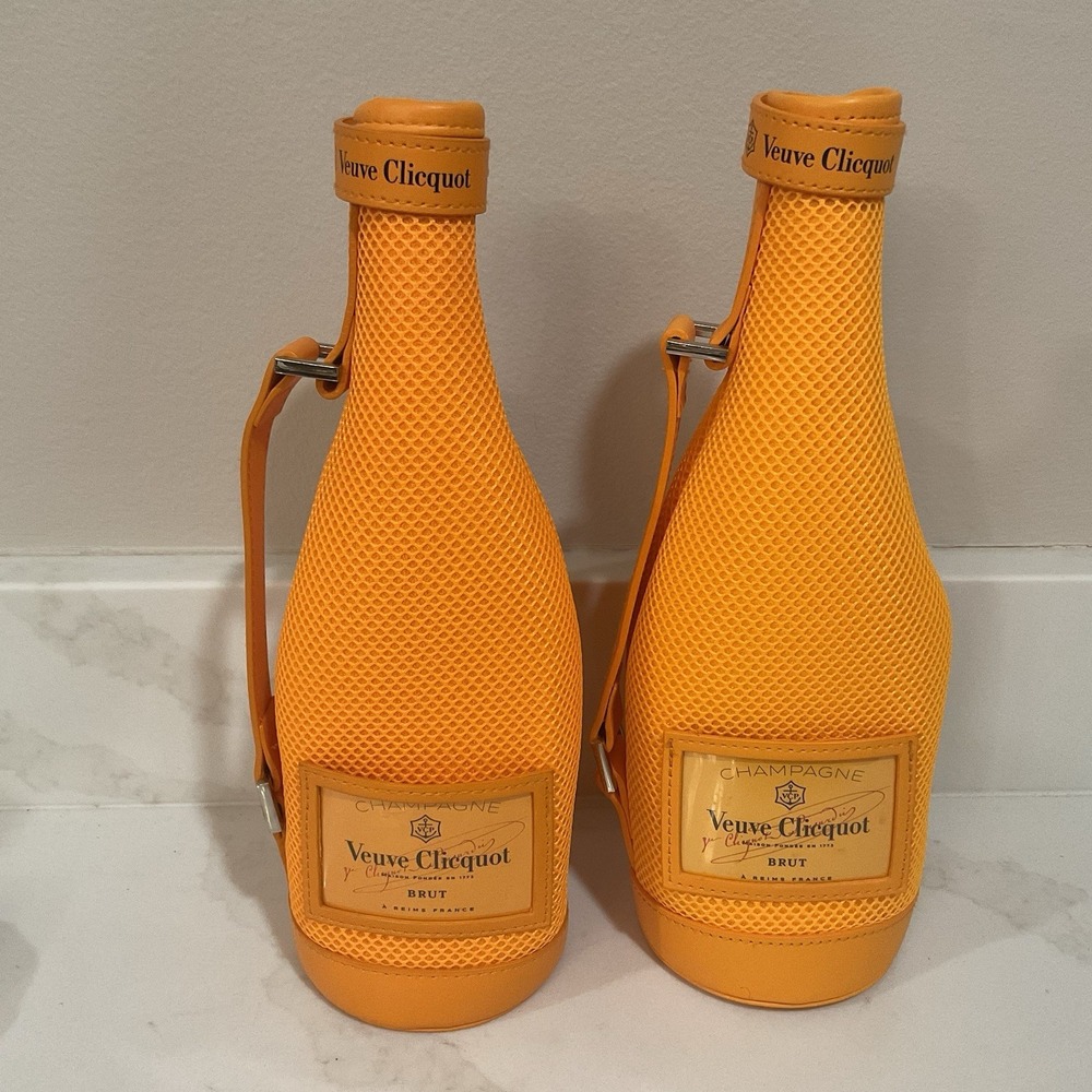 2 Veuve Clicquot Insulated Ice Bottle Jacket Orange Champagne Bag 750 ml Cooler
